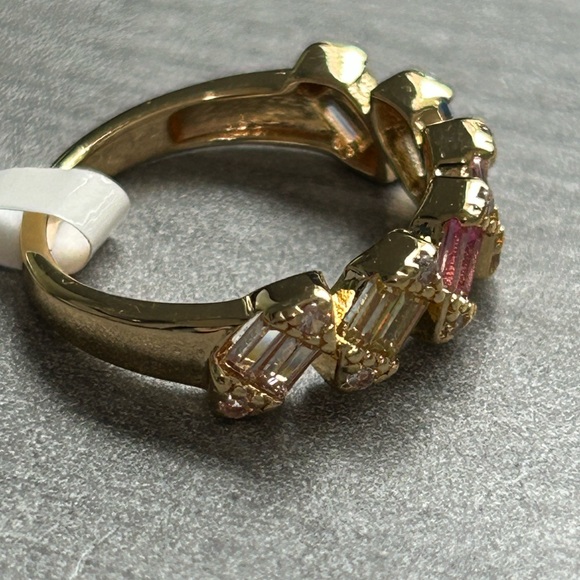 NWOT-Yellow Gold Filled Multicolor CZ Band Ring – Size 5 - Picture 3 of 5